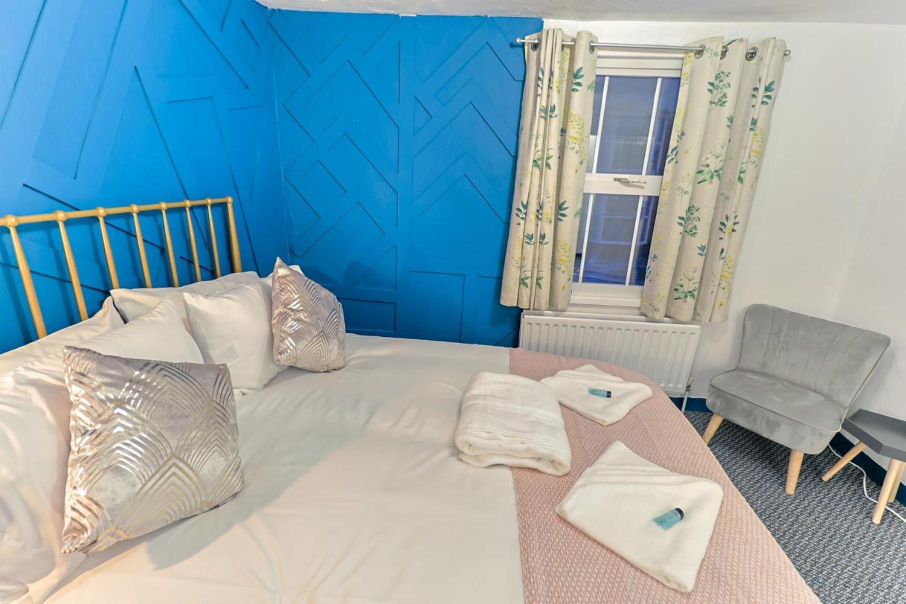 Bay Tree Cottage, Sleeps 7 Close To The Marina Burnham-on-Crouch Ngoại thất bức ảnh